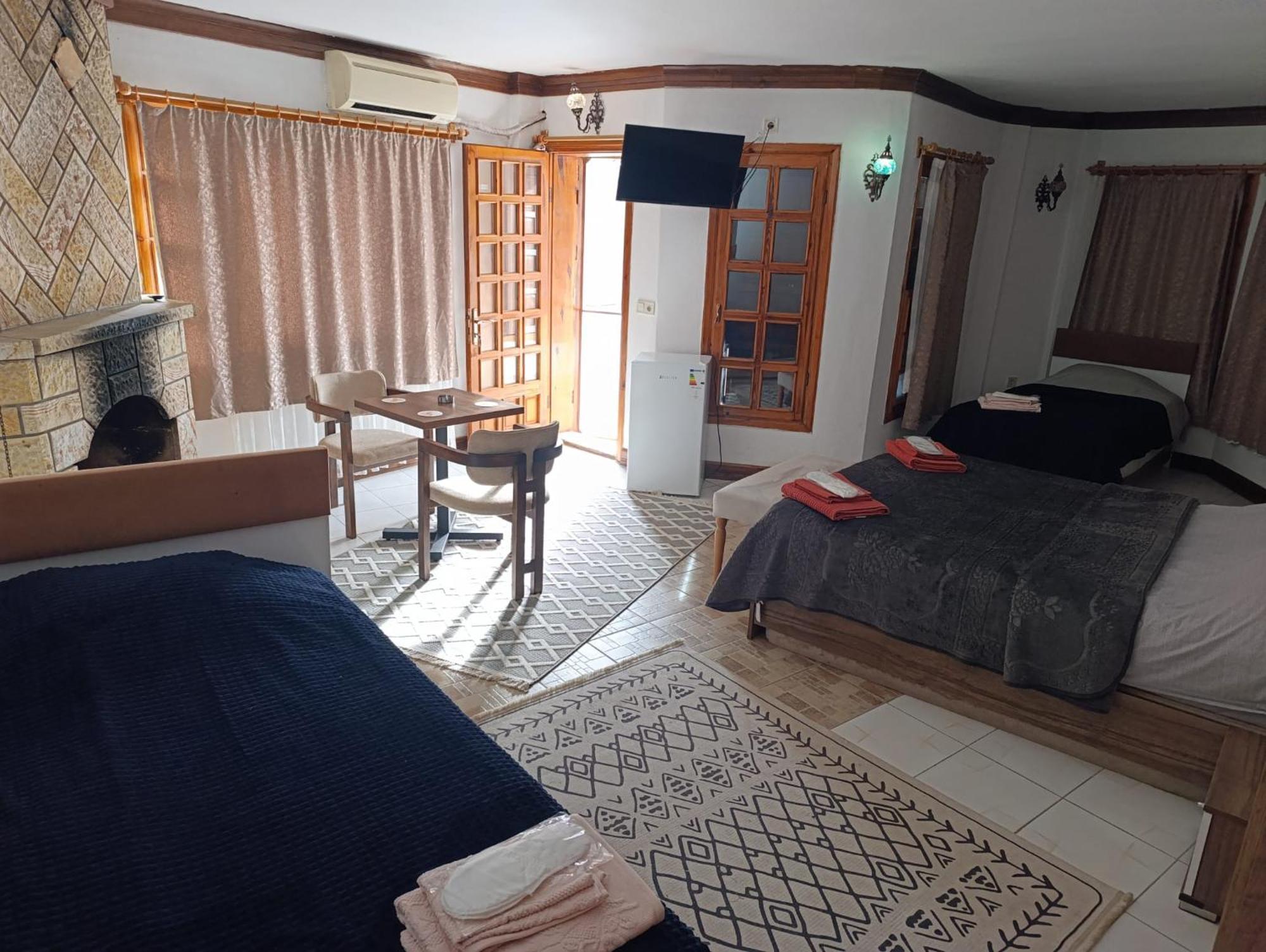 Deniz butik otel Sirince Luaran gambar